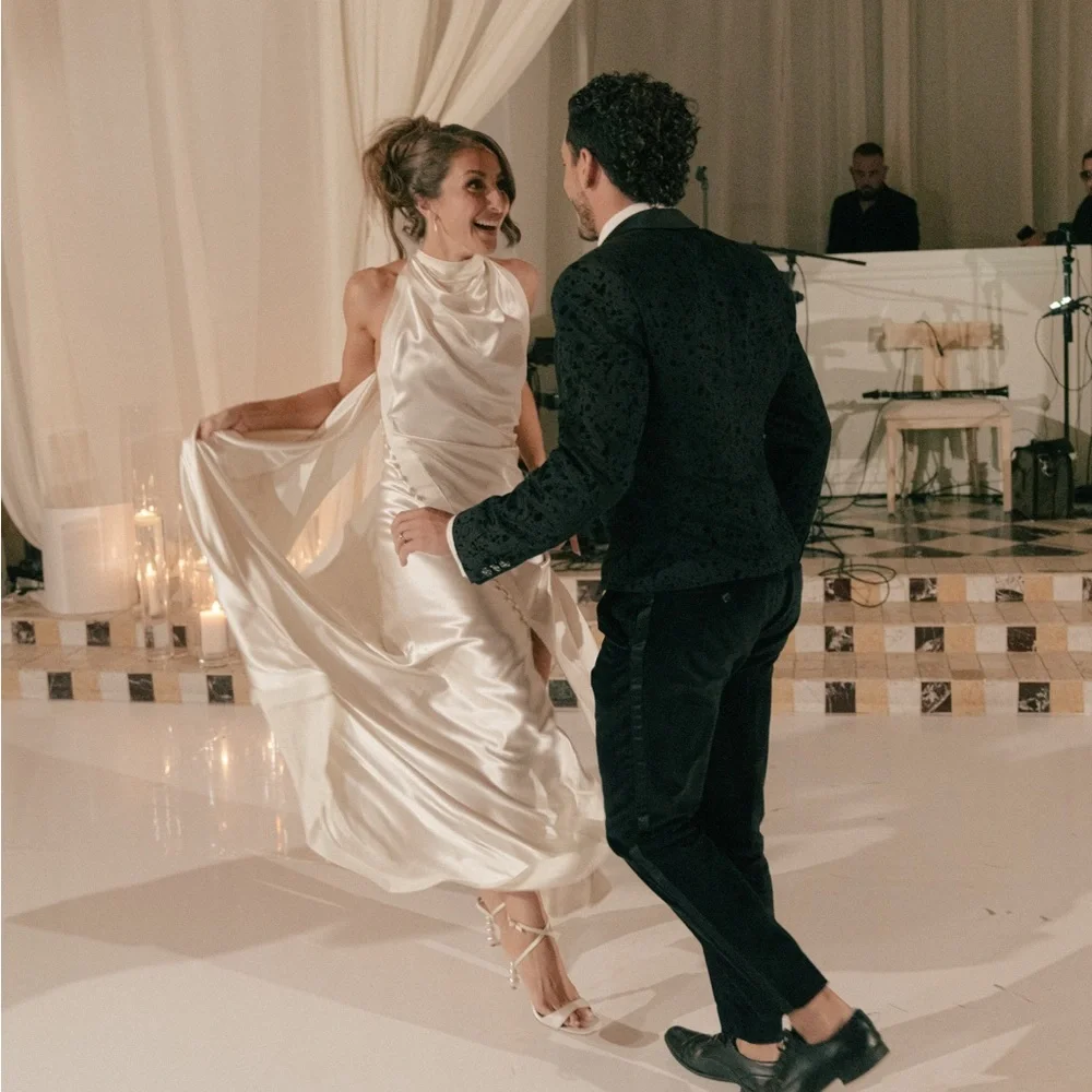 Danielle Frankel Sasha Silk Wedding Dress (S/M) - Picture 5 of 6